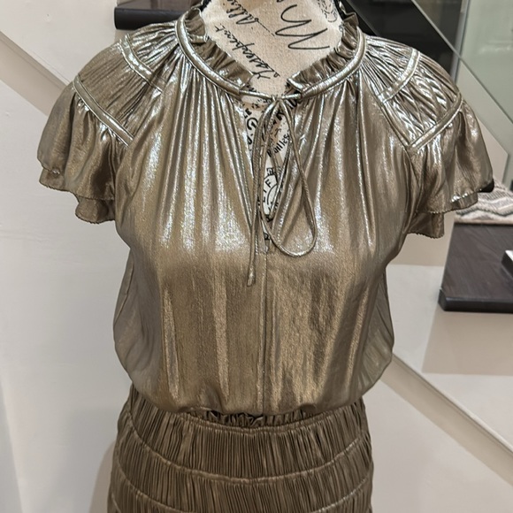 ✨Beautiful maxi dress ✨ - Picture 3 of 4